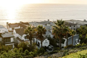 How a Real Estate Agent Saves You Time, Stress, and Money
